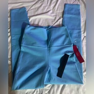 Carbon38 High Rise 7/8 Legging in Cloud Compression